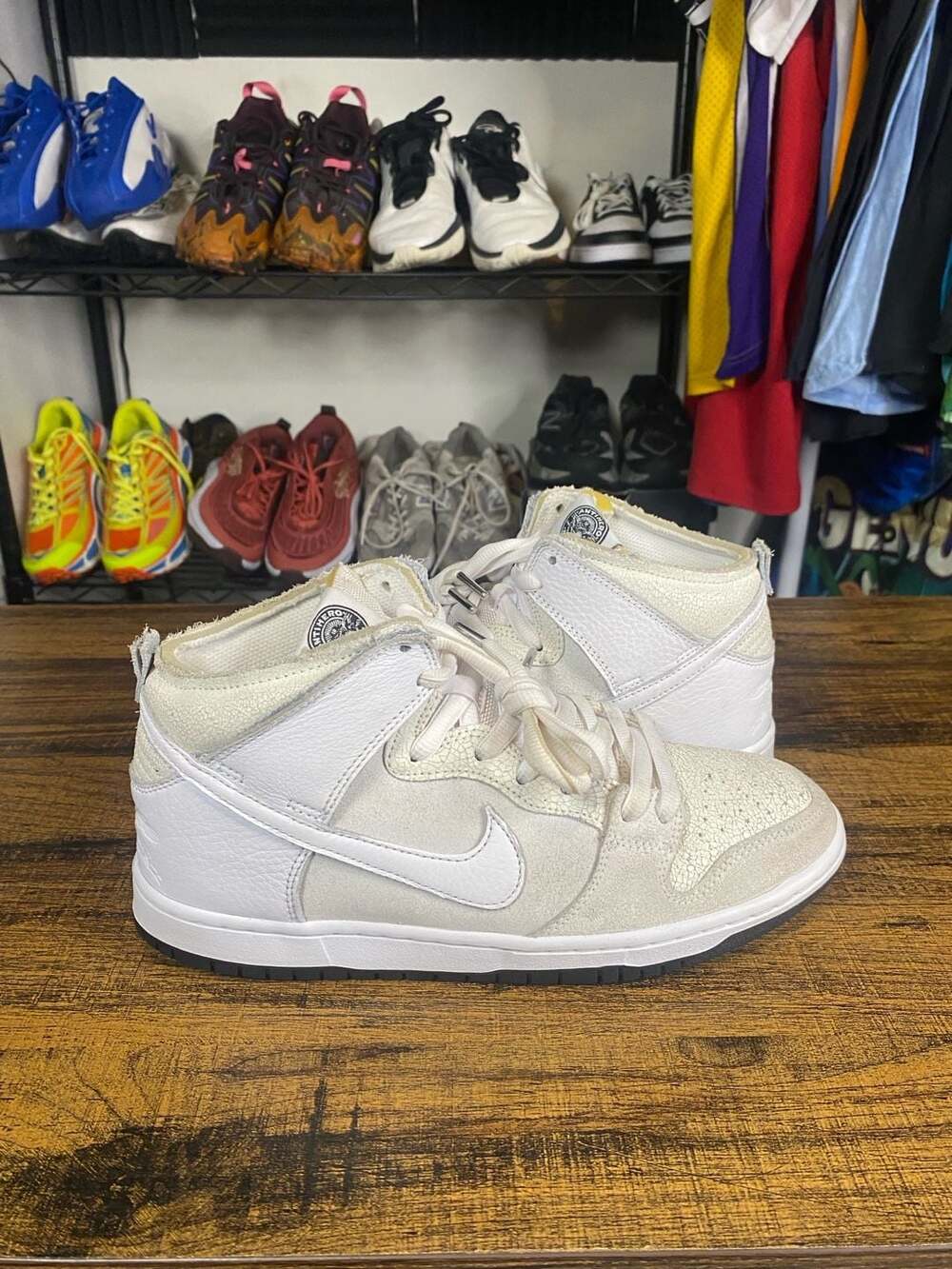 Nike SB X AintiHero Skateboard Comp No Box Size 8.5 distressed look VNDS - Picture 3 of 8